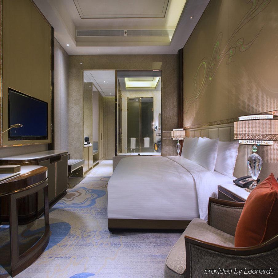 Wanda Vista Lanzhou Hotel Exterior photo