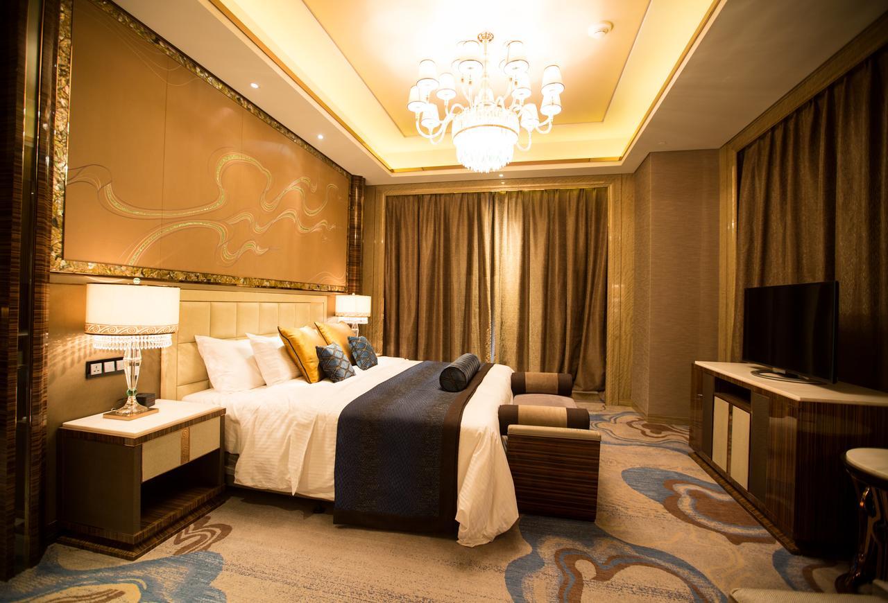 Wanda Vista Lanzhou Hotel Exterior photo