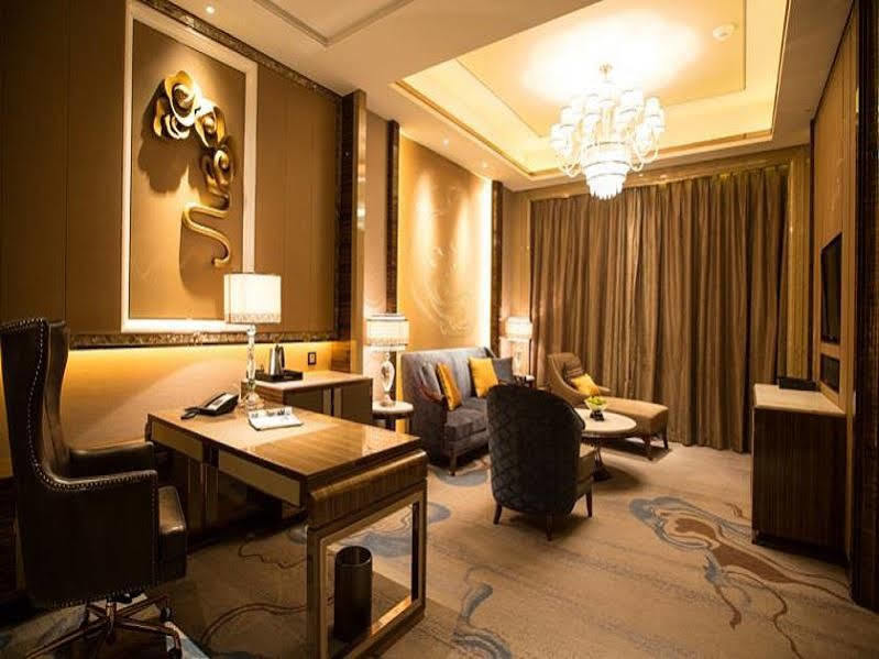 Wanda Vista Lanzhou Hotel Exterior photo